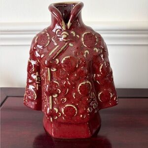 Vintage Chinese Tang Style Jacket Vase